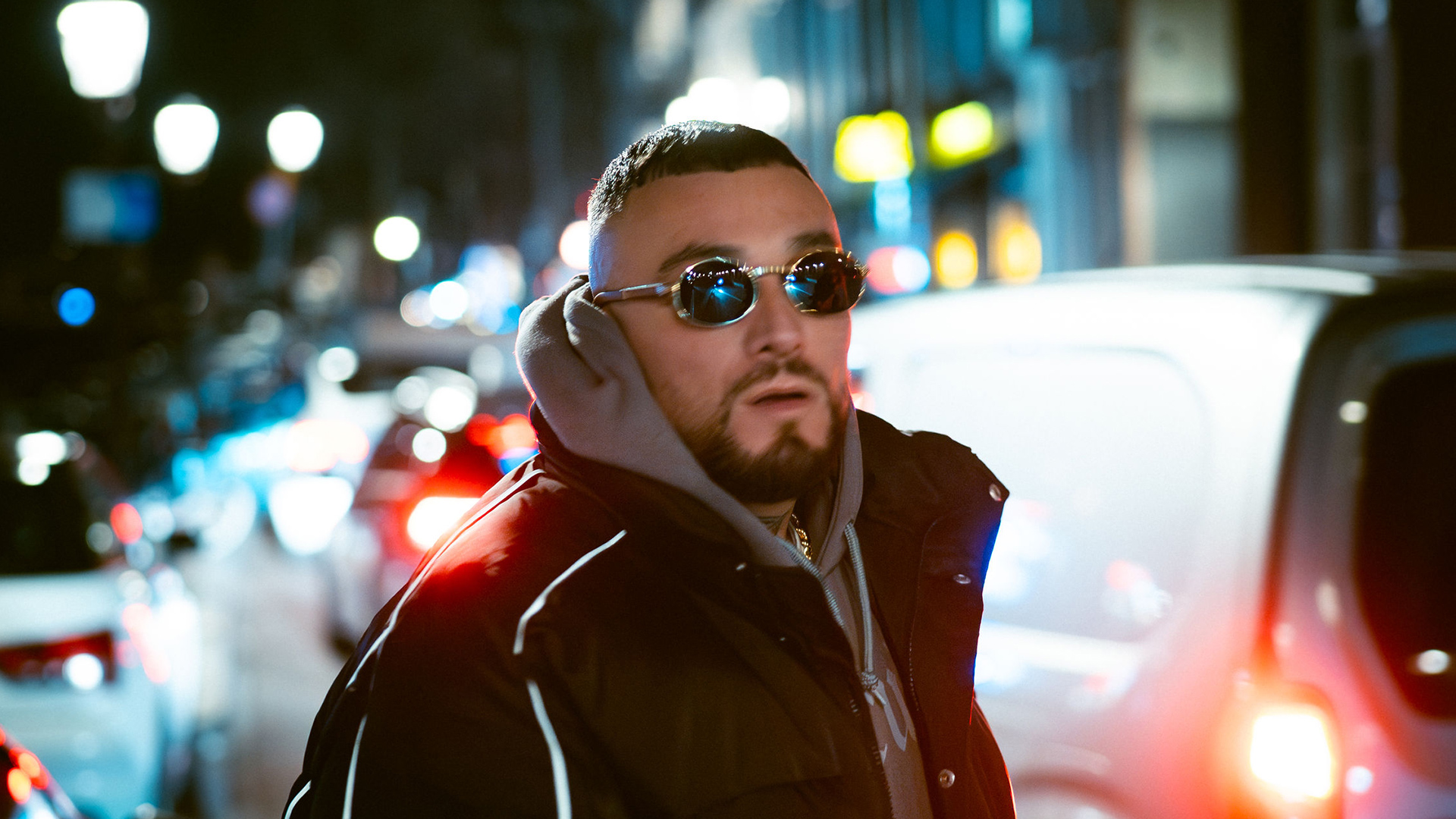 City Hall Coffeeshop Christmas Session with Wedy Wonders and GUÈ